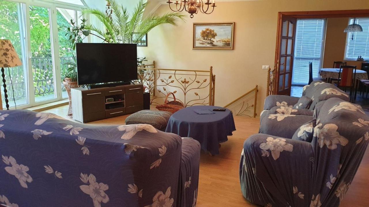Ilona Apartmanok Balatonboglár Exterior foto